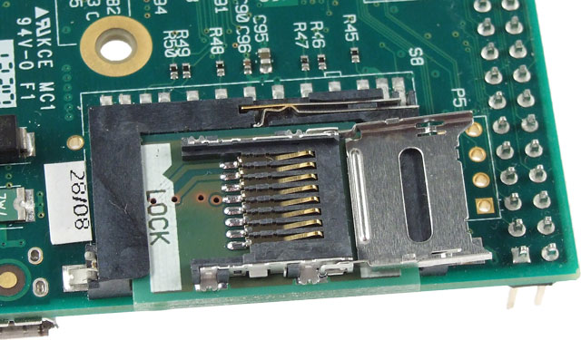 Low profile Raspberry adapter